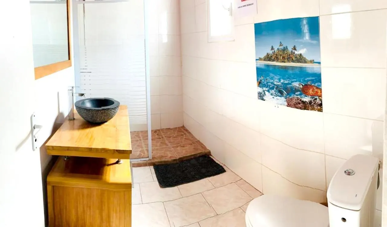 Villa Elegante: Poolside Retreat in Anse Bertrand
